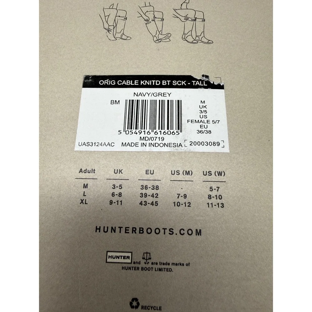 Hunter Original Tall Cable Knit Boot Socks Navy Grey Medium UAS3124AAC NEW